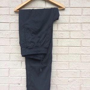 Lululemon Black Loose Fit Dance Yoga Studio  XL